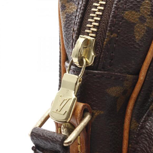 LOUIS VUITTON Brown Monogram Leather Shoulder Bag - Picture 11 of 11